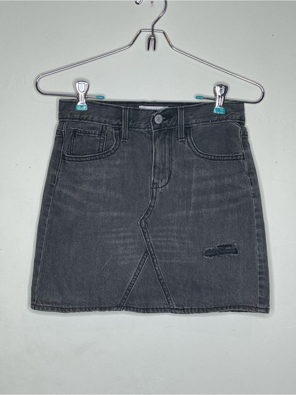 Old Navy Girls L 10–12 Washed Black Distressed Denim Mini Skirt